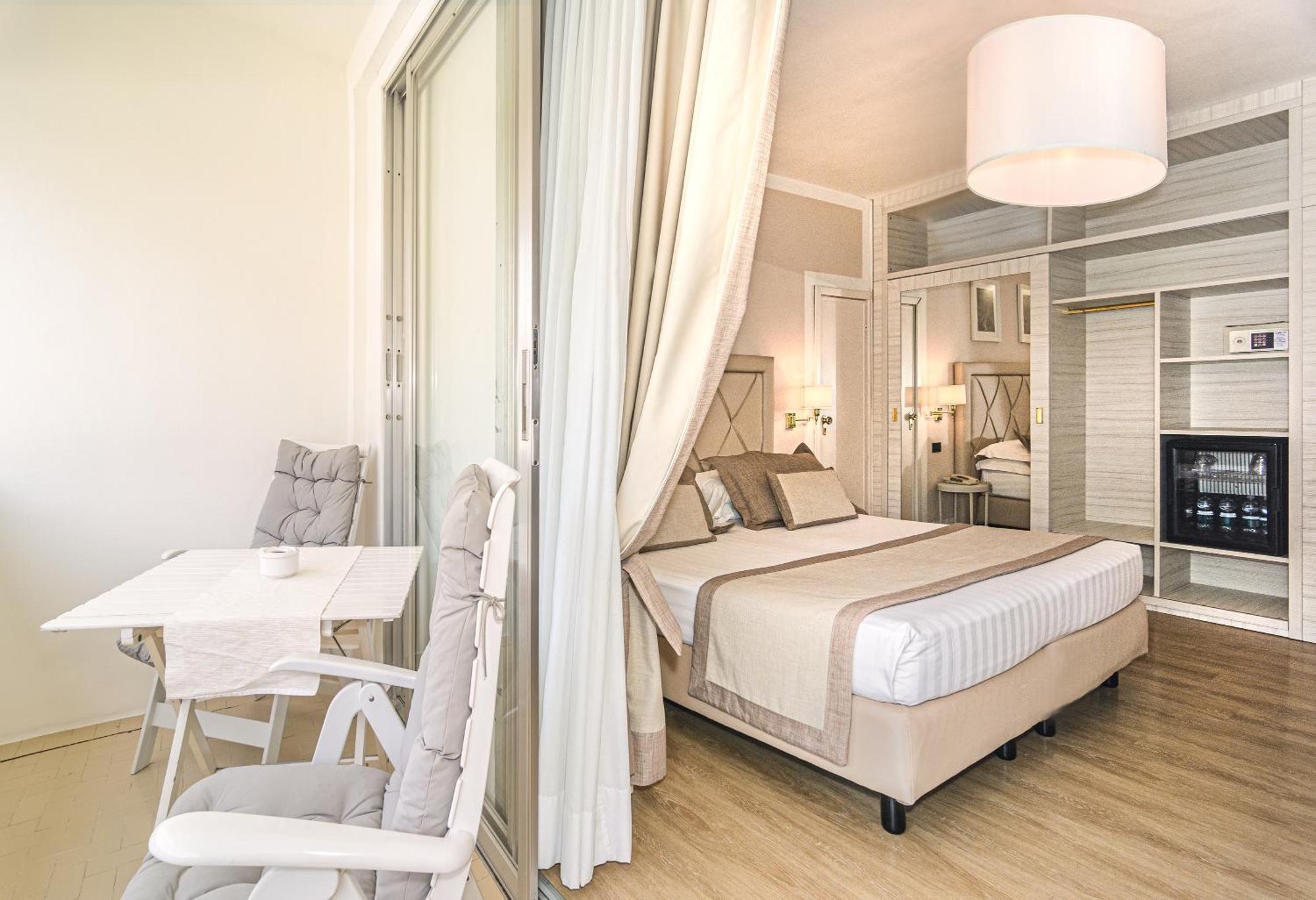 Raffaelli Park Hotel Forte dei Marmi Exterior photo